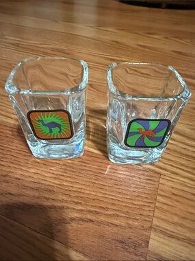 Clear Glass Shot Glasses with Colorful Animal Decals - Set of 2 Joe Camel vin